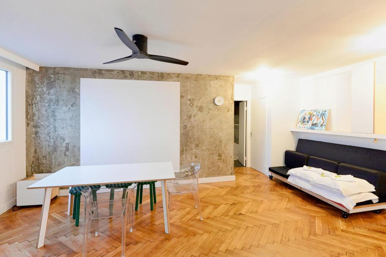 Apt In Height On The Canal View On All Appartement *